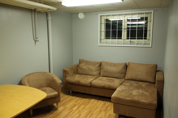 A couch in the cozy room